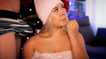 Greedy blonde exhibits her sex life on the internet wants to become a pornstar