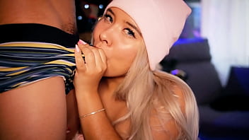 Greedy blonde exhibits her sex life on the internet wants to become a pornstar