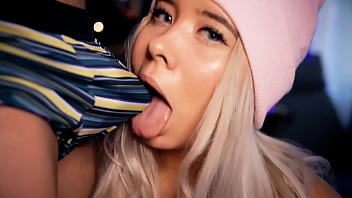 Greedy blonde exhibits her sex life on the internet wants to become a pornstar