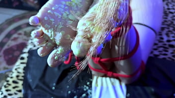 Tickling her soles was a dream come true