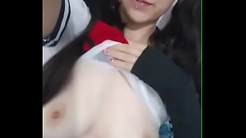 Manekizinha mostrando seu corpinho