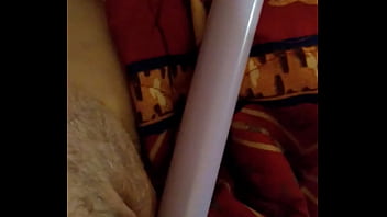 Wife plays on cam while under quarantine