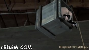 Babe receives lusty muff prodding