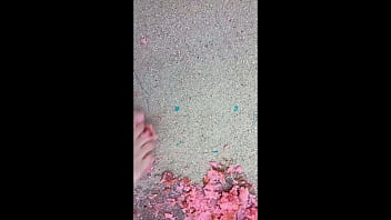 Trailer foot food crush by sexy milf