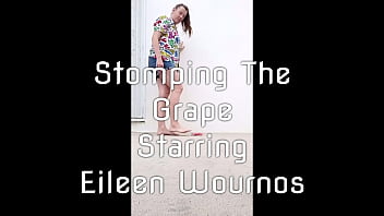 Trailer foot food crush by sexy milf