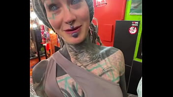 Bodymodification time would you like to have such a bodymod too #bodymodification