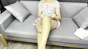 Diana douglas gets really horny in her pantyhose gives me a blowjob for good pov