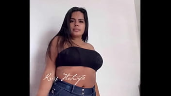 Bom dia amores me ajudem eu levo esse shortinho pra viagem deixe aí nos comentários