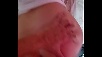 Fui passar o dia dos namorados com o amante no motel e ele gravou socando a rola dele em mim