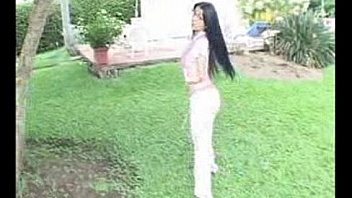 Isabella martinez pro bowl latina