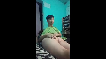 Tocandole el culo y despues tenemos sexo en cuatro