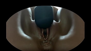 Corrida y gemidos mientras juegan con mi coño