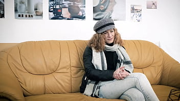 Xxl anal casting kira