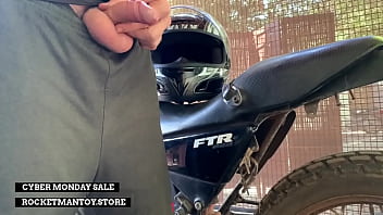 Automatic robot blowjob machine allows man in lockdown to have sex with old japanese bike