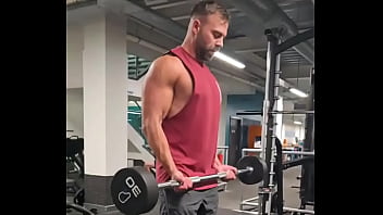 Never really post gym vids but thought hey why not aye Never really post gym vids but thought hey why not aye