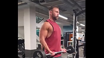 Never really post gym vids but thought hey why not aye Never really post gym vids but thought hey why not aye