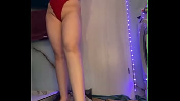 Close up fingering and cumming