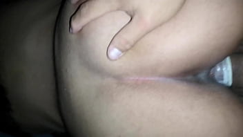 Montando por primera vez en la cama de un hotel peru