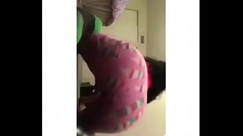 Bitch on ig who loves bbc go follow her