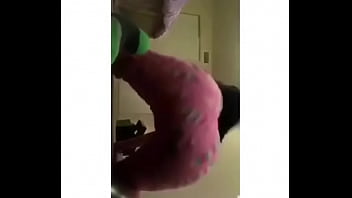 Bitch on ig who loves bbc go follow her