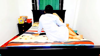 Dinero y sexo en un parque una morena latina folla por dinero