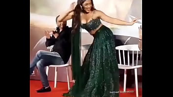 Hot sexy girl dance india rashmika manda