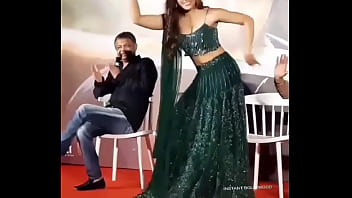 Hot sexy girl dance india rashmika manda