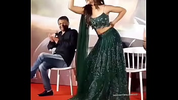 Hot sexy girl dance india rashmika manda