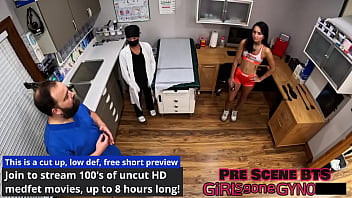 Examine my hooters zombae