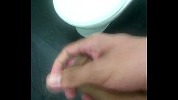 Hetero Engañado Por Mi Para Que Se Pajeara thumbnail