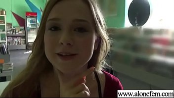 Sexy teen girl alaina fox use sex dildos to masturbate video 01
