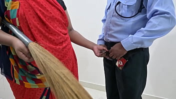 Servant jerking guard dick