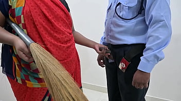 Servant jerking guard dick