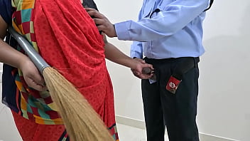 Servant jerking guard dick