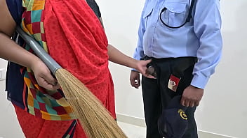 Servant jerking guard dick