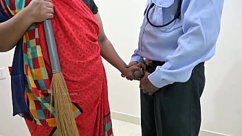 Servant jerking guard dick