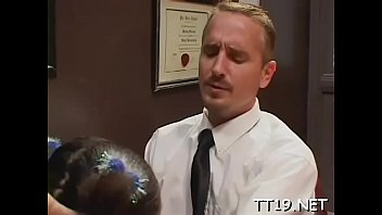 Hot Tempered Young Sunshine Blows Rod Ready For Sex thumbnail