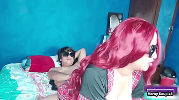 Colegiala tetona cogiendo rico