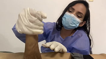 A mi paciente se le puso bien dura no me pude resistir porno en español A mi paciente se le puso bien dura no me pude resistir porno en español