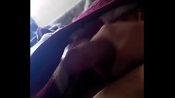 Masturbandome en casa