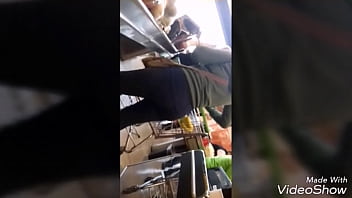 Hermoso culo en super mercado