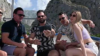 Passport to paradise chapter 1 nympho bffs candee licious and rebecca volpetti enjoy hot tub fling gp3219