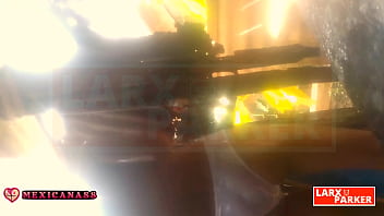 Kassandra comienza a enseñar todo lo bonito que tiene y dan ganas de chuparle todo