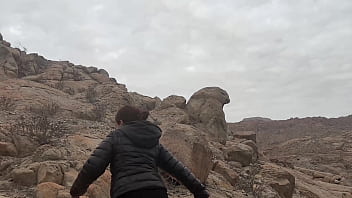 Invite a la novia de mi mejor amigo a dar un paseo por la montaña de los gritos