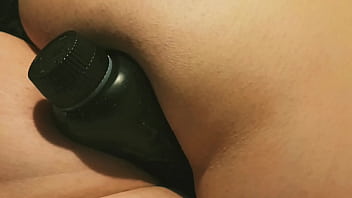 Gran culo con vibrador