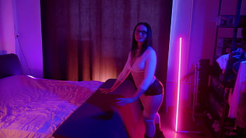 Lecherous Man Piss On Tits His Girl's And Ass To Mouth Fuck Her thumbnail