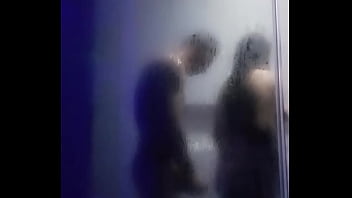 Puti hot wife latina cogiendo duro rico con amante