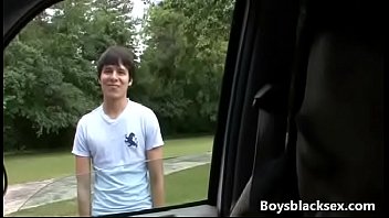 Black Gay Muscular Man Fuck White Skinny Boy 02 thumbnail