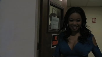 Realgfsexposed a blend of ebony cock and snatch in harmony