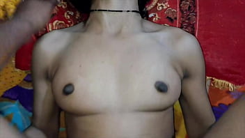 Step sister aur bhai ki naughty raatein hard fuck first time